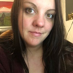 Meet your Posher, Tonia